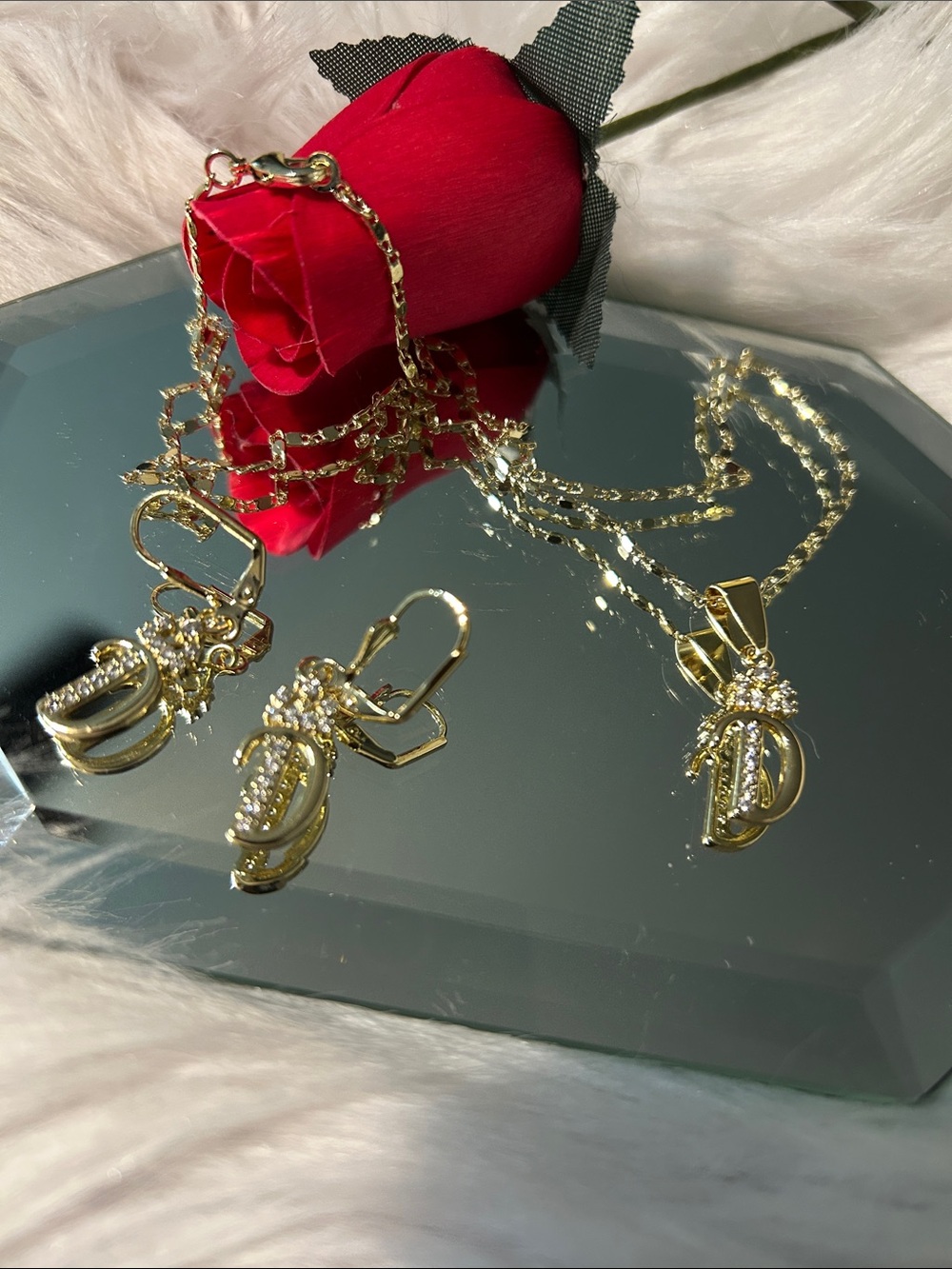 Gold-Tone Ribbon Knot Pendant Necklace and Earring Set - Gold